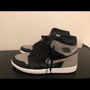 Jordan 1 Shadow